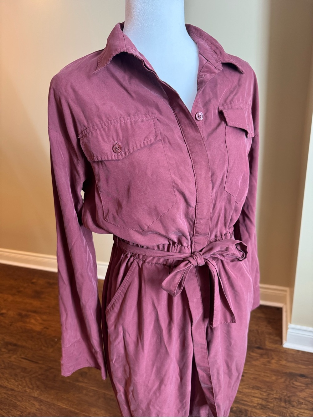 Express Mauve Button-Front Utility Jumpsuit with Tie Waist - Picture 2 of 7